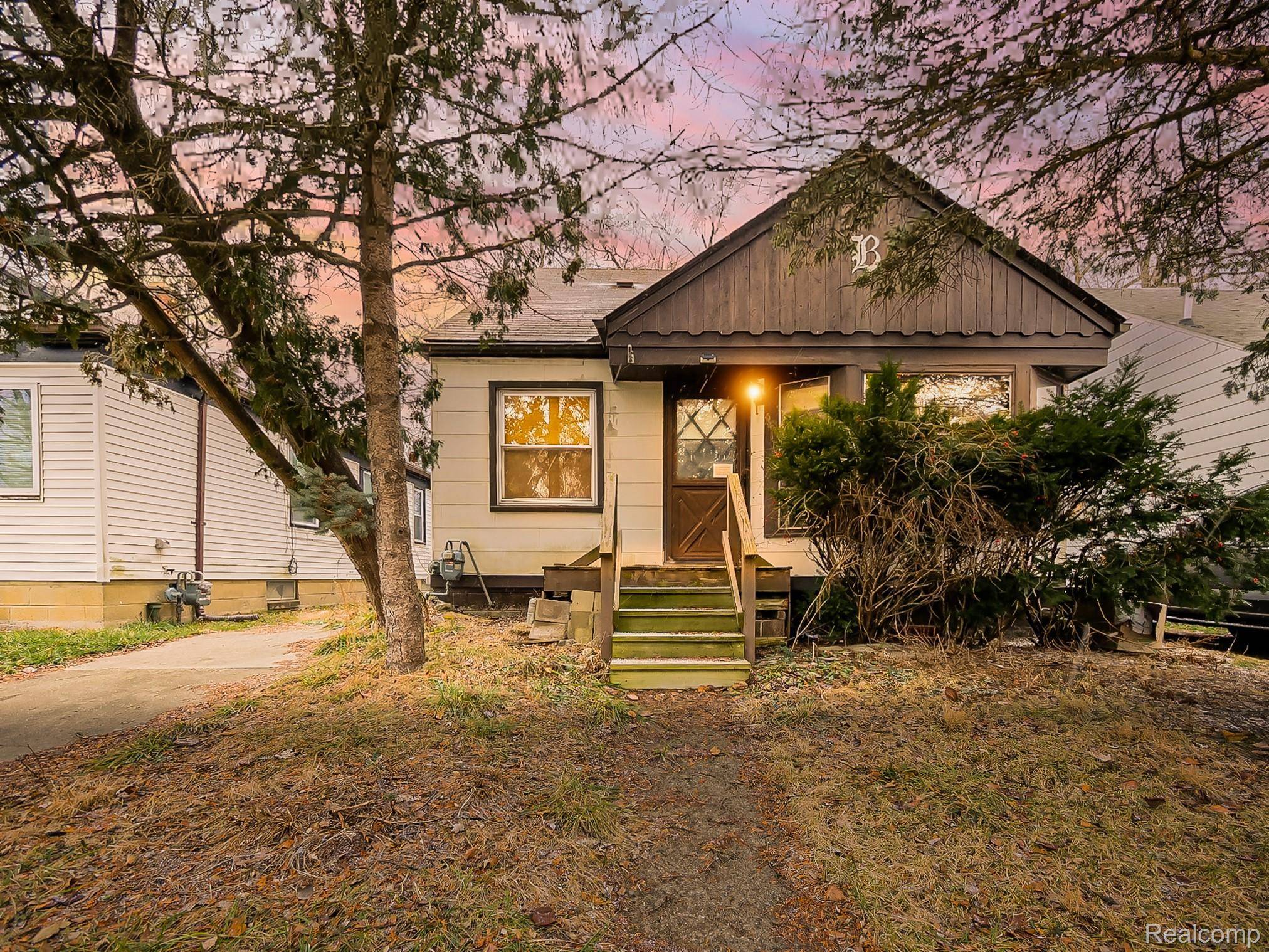 Detroit, MI 48223,15411 Lahser RD