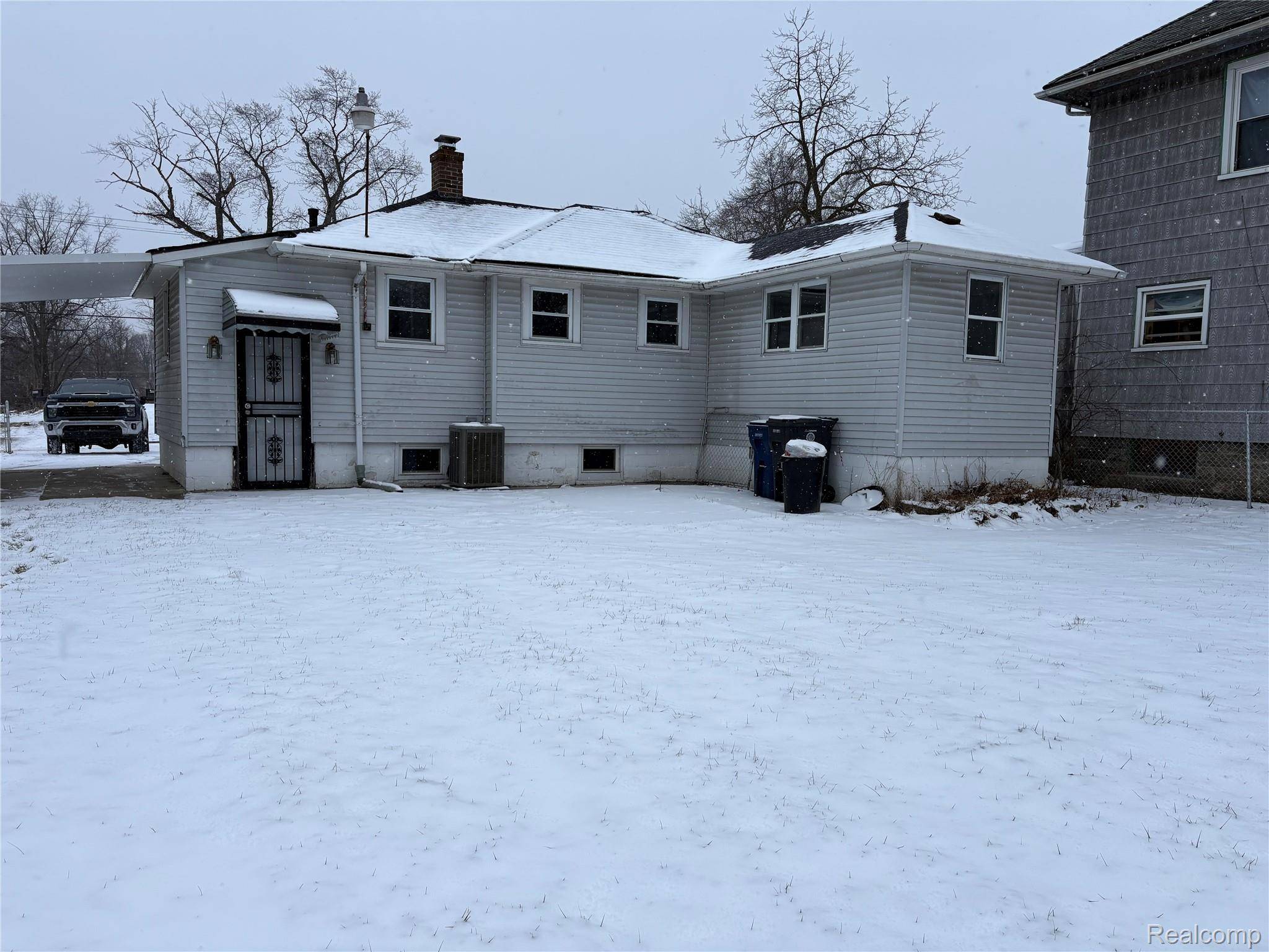 Flint, MI 48505,619 E Dartmouth ST