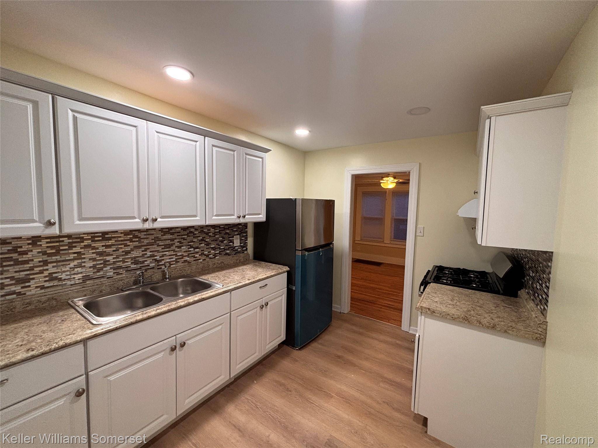 Detroit, MI 48221,16174 Princeton ST