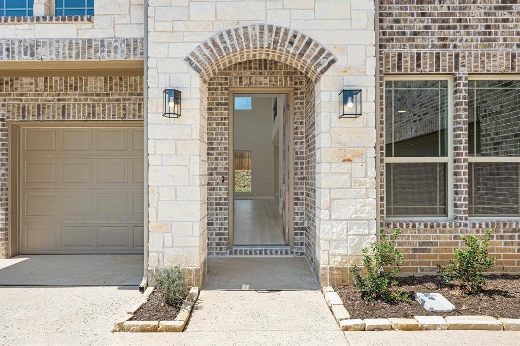 Joshua, TX 76058,19 Magpie Street