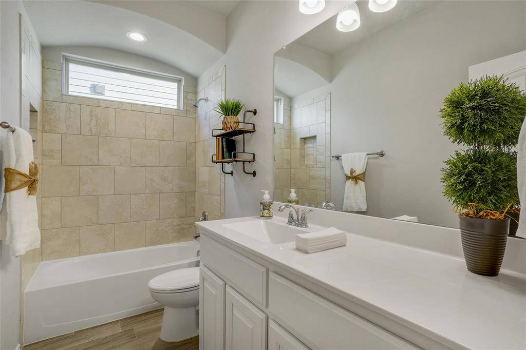 Argyle, TX 76226,821 Meadows Drive