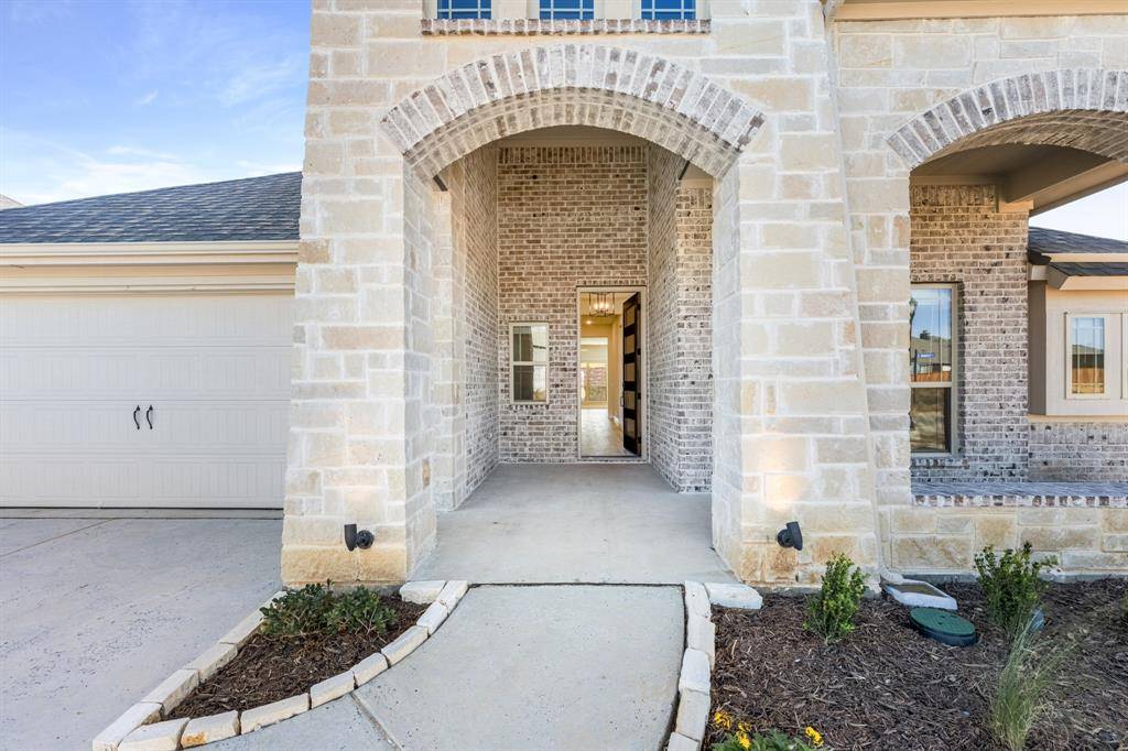 Joshua, TX 76058,733 Seahawk Street