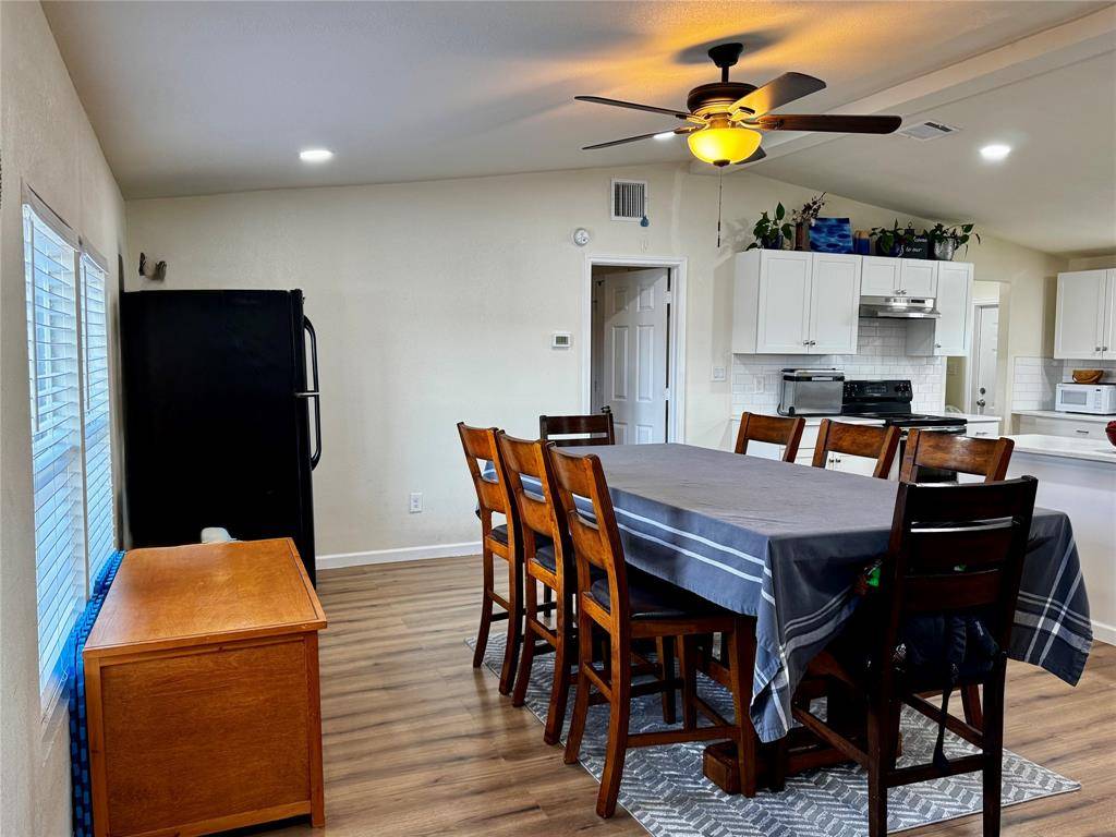 Rhome, TX 76078,5090 Fm 2264