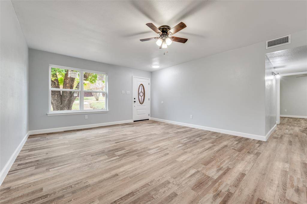 Carrollton, TX 75007,1021 Bellflower Drive