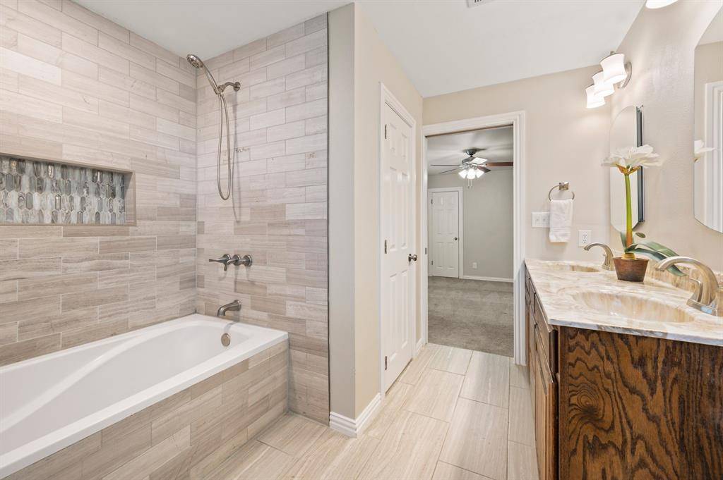 Hurst, TX 76053,532 Holly Hill Drive