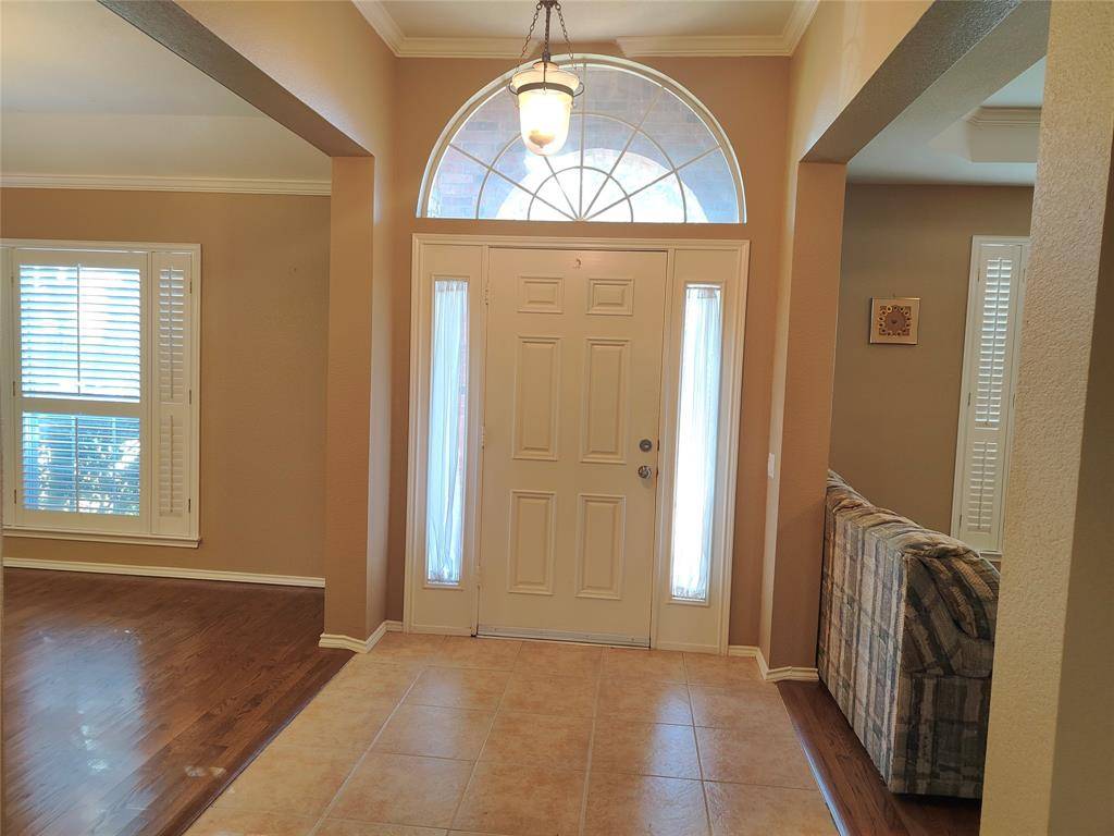 Plano, TX 75025,7900 Roaring Ridge Drive