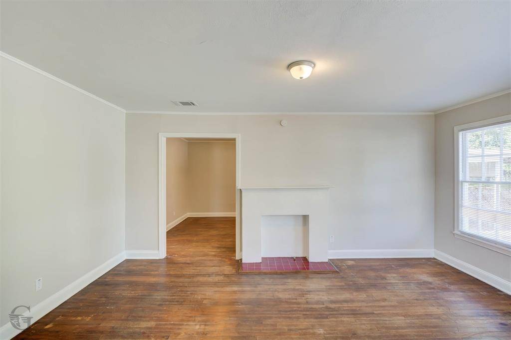 Bossier City, LA 71112,617 Rome Street