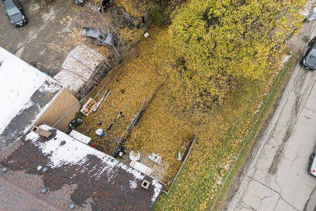 Mississauga, ON L5E 1G1,1199 & 1201 Lakeshore RD E