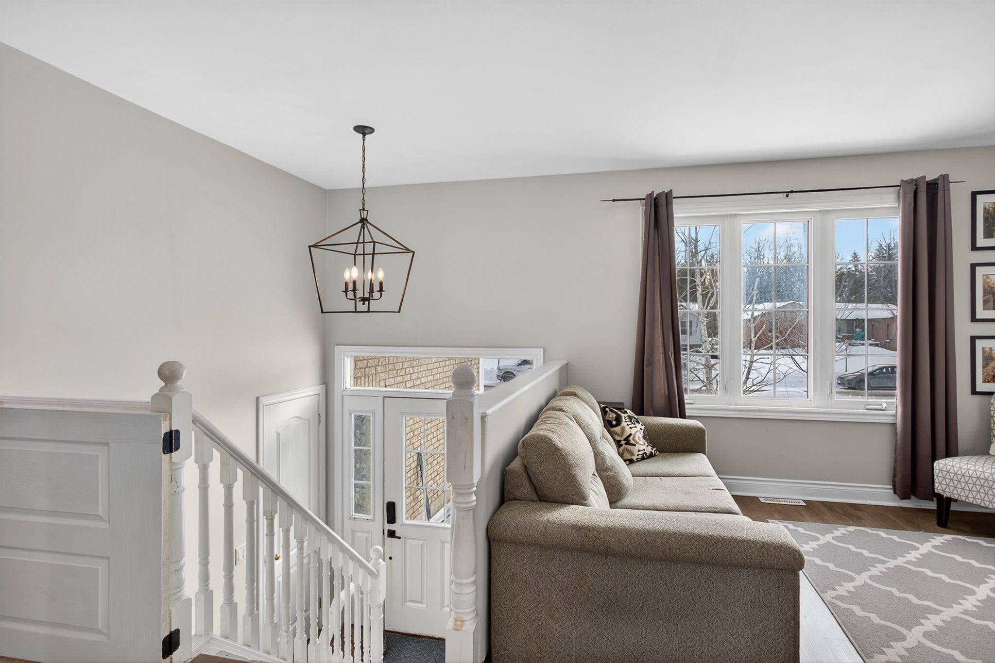 Kawartha Lakes, ON K9V 0B8,124 Mary ST W