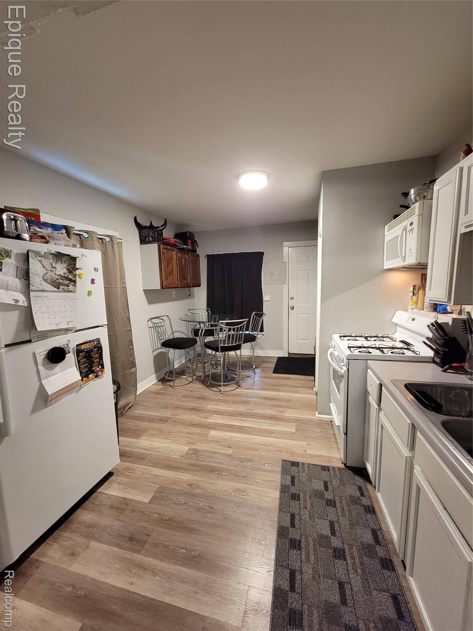 Port Huron, MI 48060,2904 Vanness ST