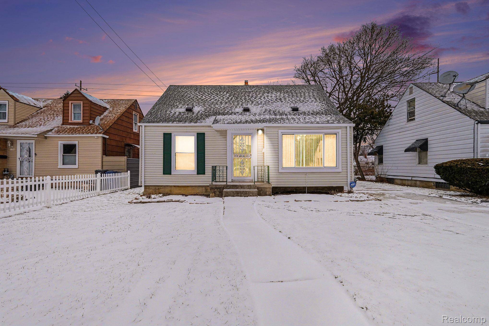 Flint, MI 48504,1818 Parkfront DR