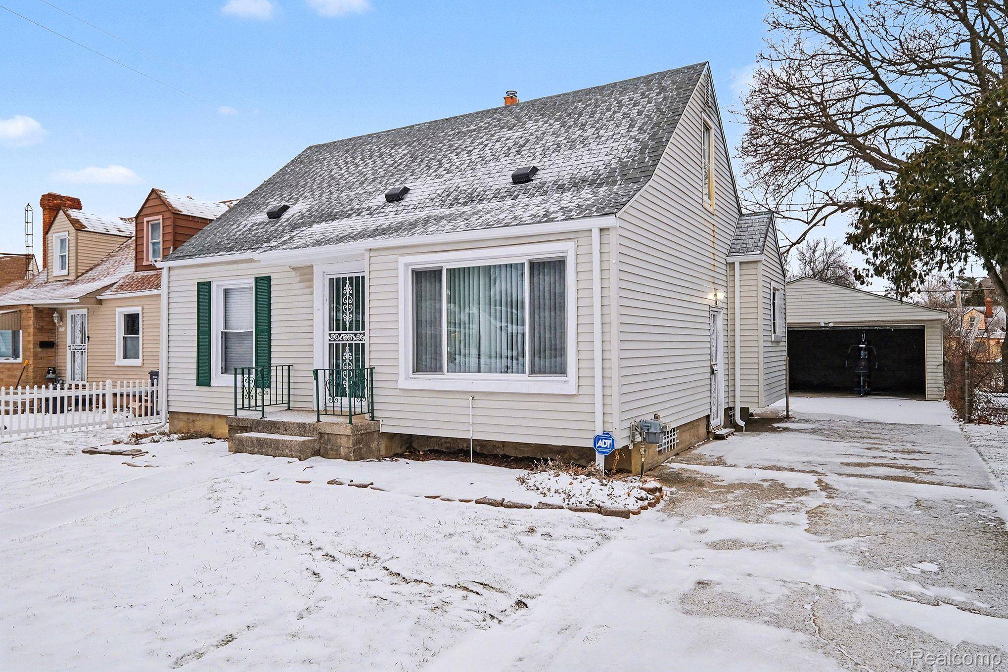 Flint, MI 48504,1818 Parkfront DR