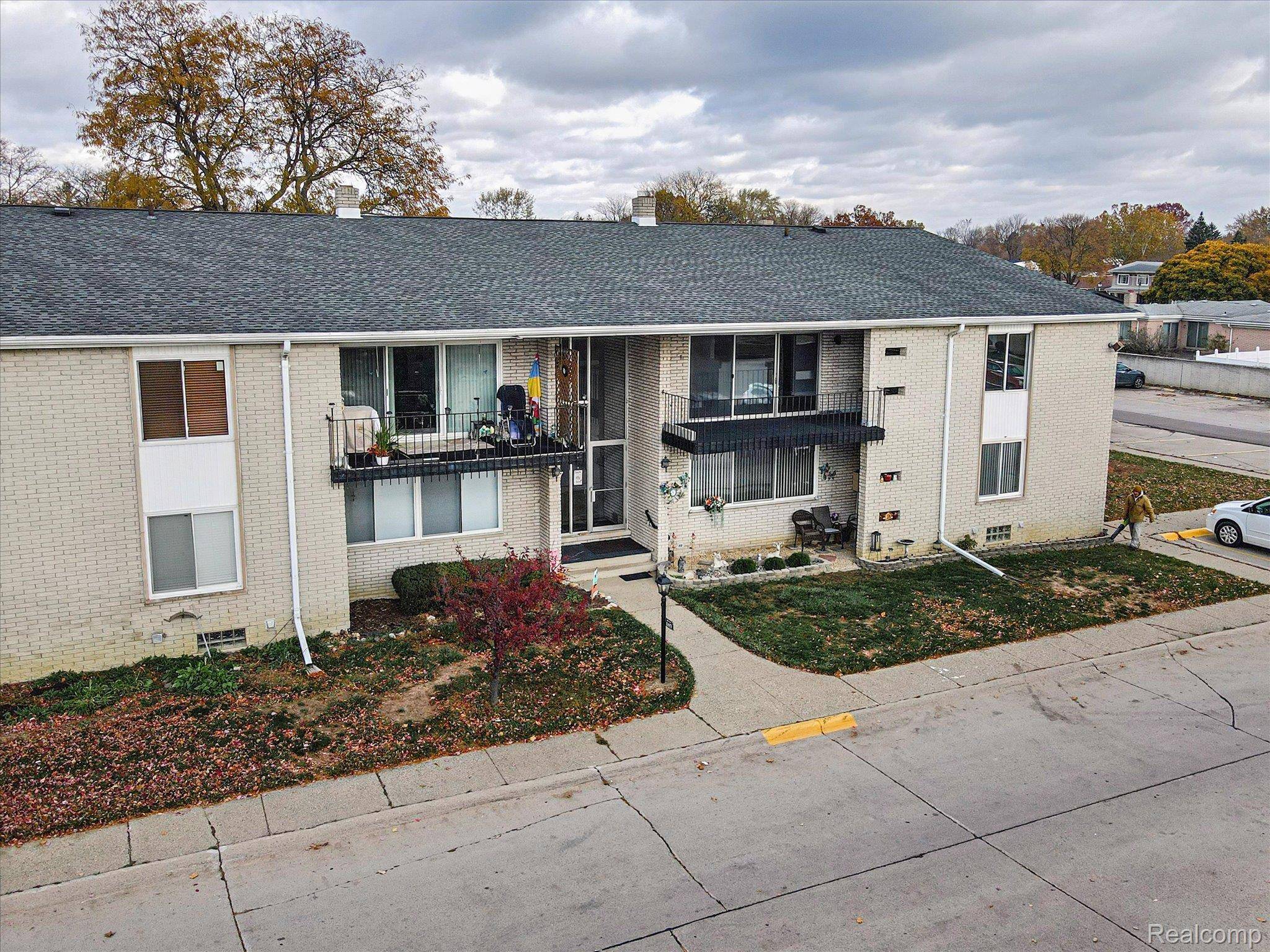 Warren, MI 48093,8497 Kennedy CIR #7