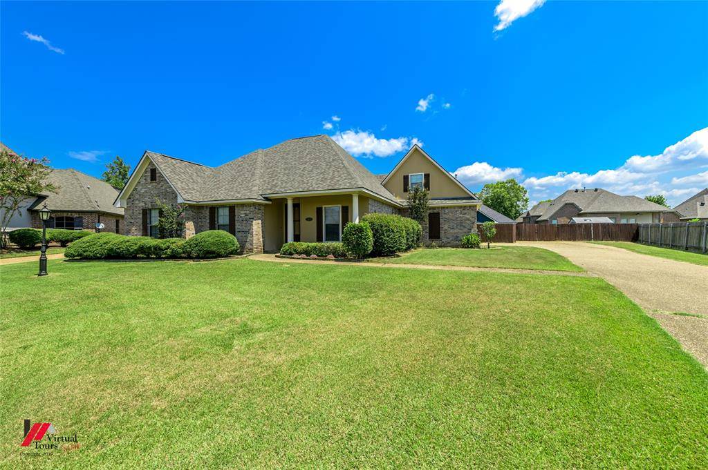 Bossier City, LA 71111,305 Tottenham Court