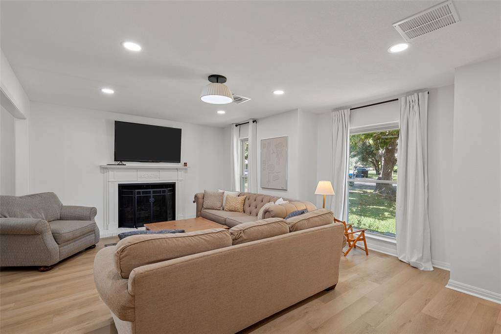 Waco, TX 76710,5625 Lake Jackson Street