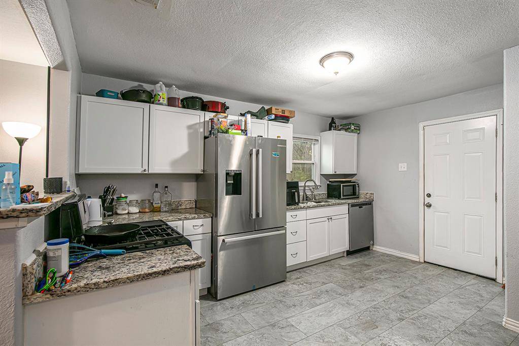 Cleburne, TX 76033,502 Bales Street