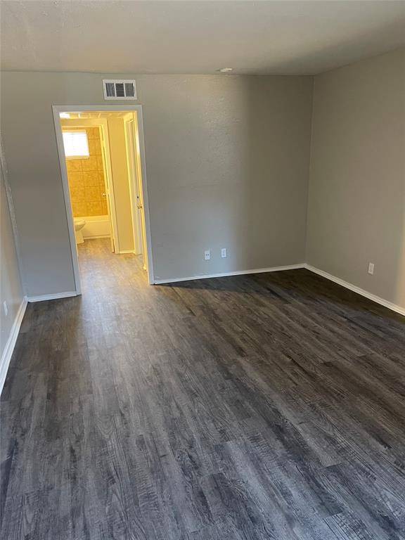 Dallas, TX 75214,5526 Reiger Avenue #104