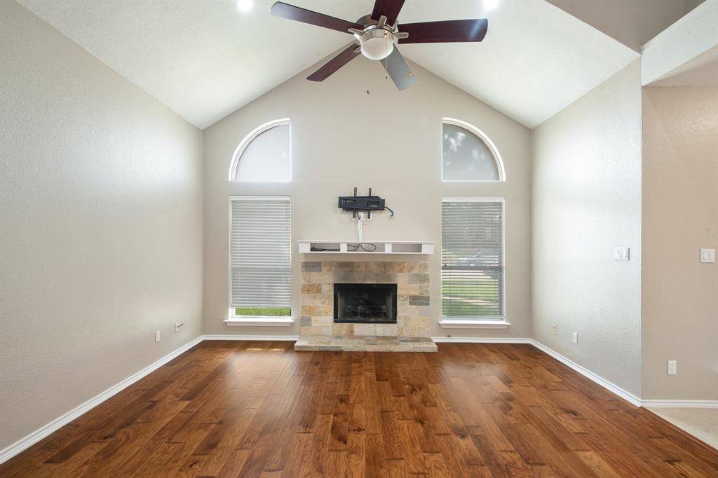 Carrollton, TX 75006,2221 Meadowstone Drive