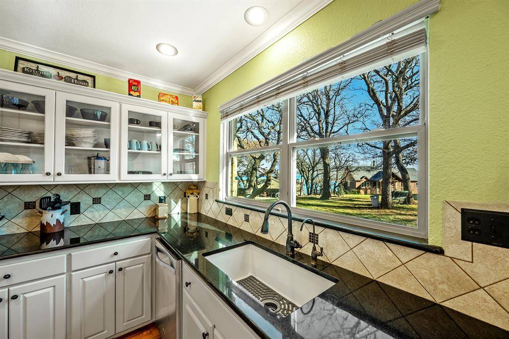 Pottsboro, TX 75076,127 W Eagleview Circle