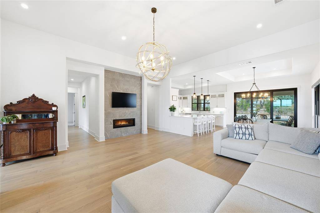 Austin, TX 78738,321 Sweet Grass Lane