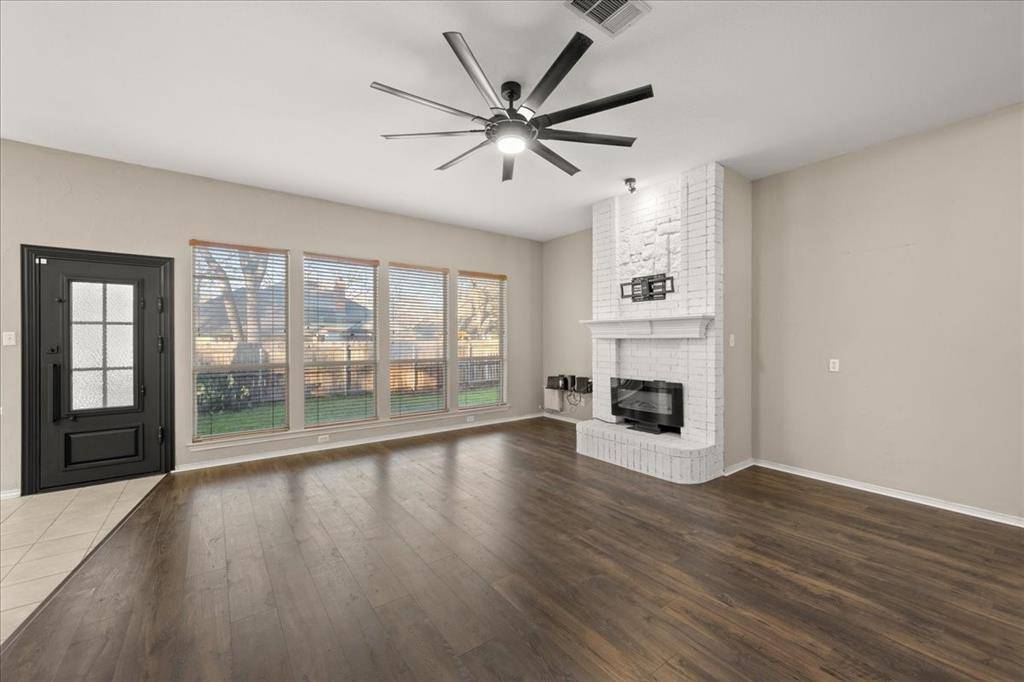 Azle, TX 76020,1409 Spinnaker Lane