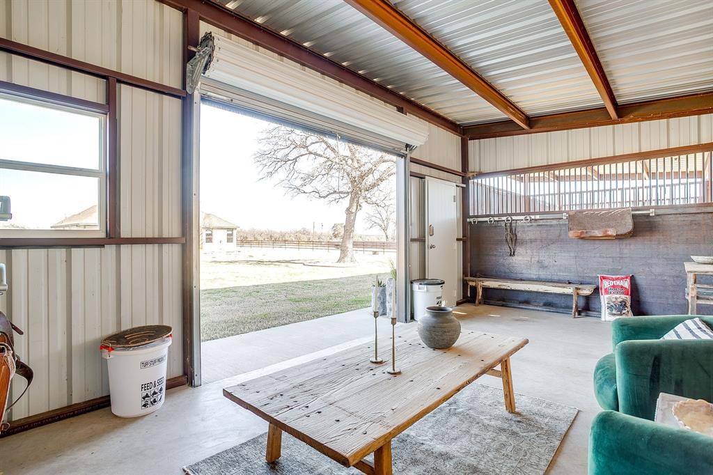 Weatherford, TX 76087,127 Captain Lane