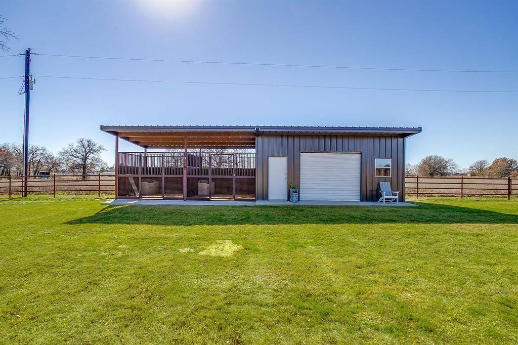 Weatherford, TX 76087,127 Captain Lane