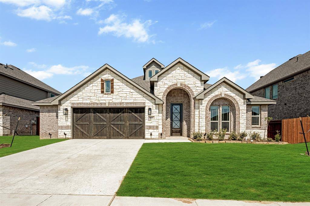 Waxahachie, TX 75165,489 Red Maple Road