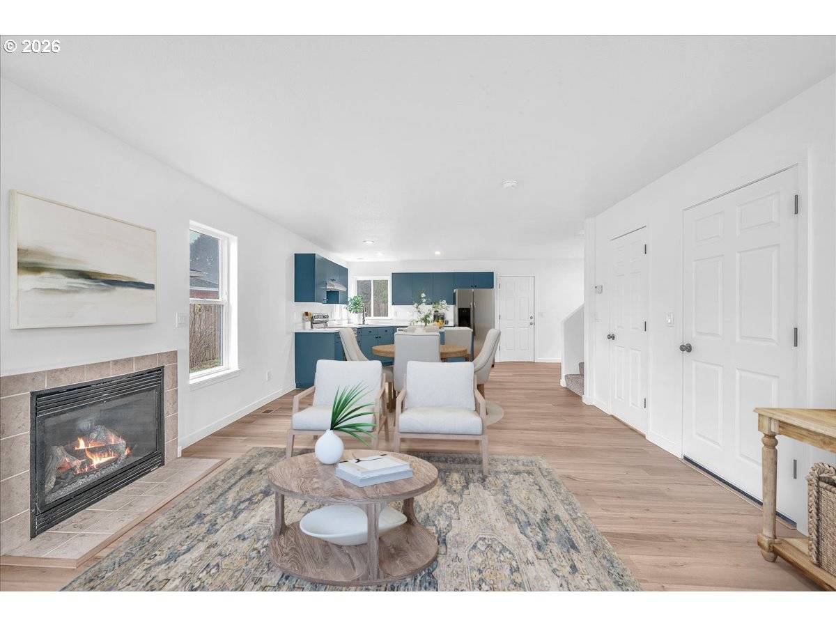 St Helens, OR 97051,300 S 4TH ST