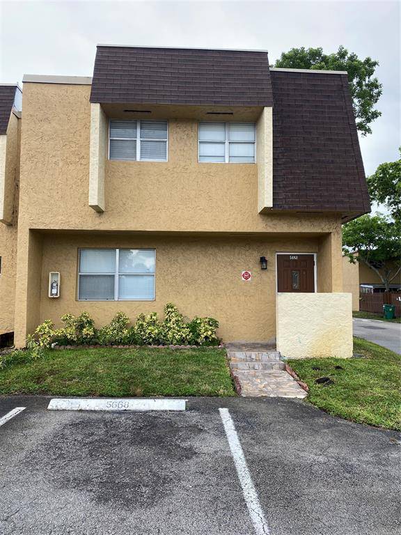 Lauderhill, FL 33313,5668 BLUEBERRY #17