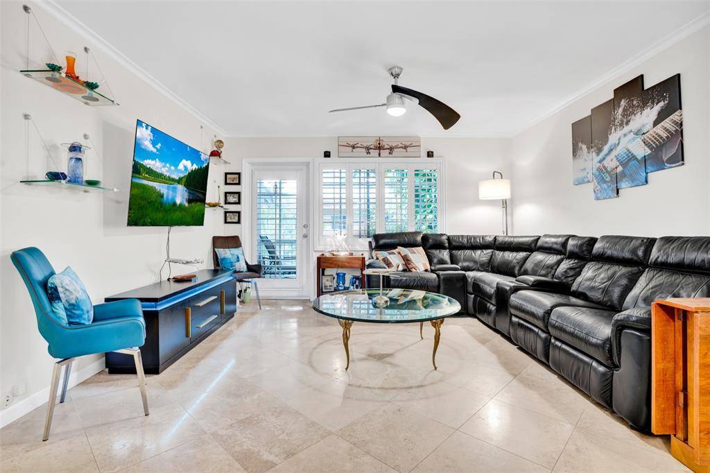 Wilton Manors, FL 33305,351 NE 19th Pl #203K