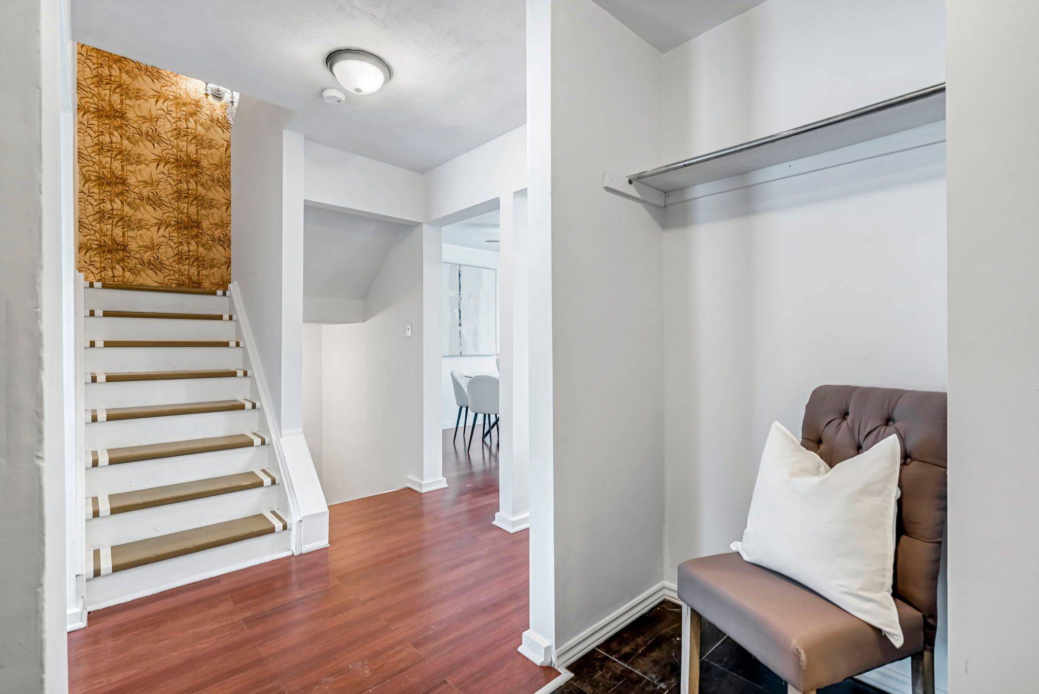 Barrie, ON L4N 4W7,28 Wilde PL