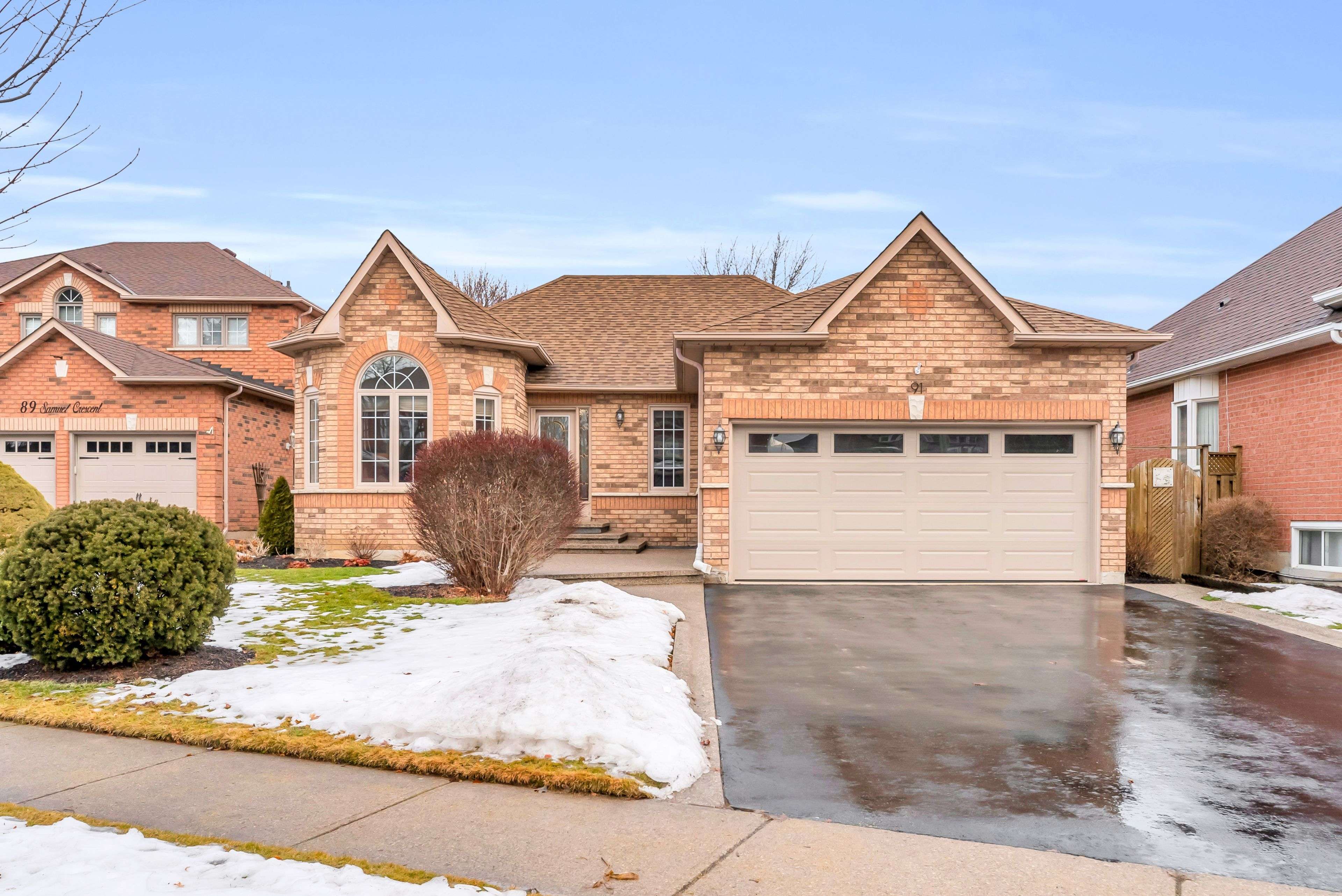 Halton Hills, ON L7G 5J3,91 Samuel CRES