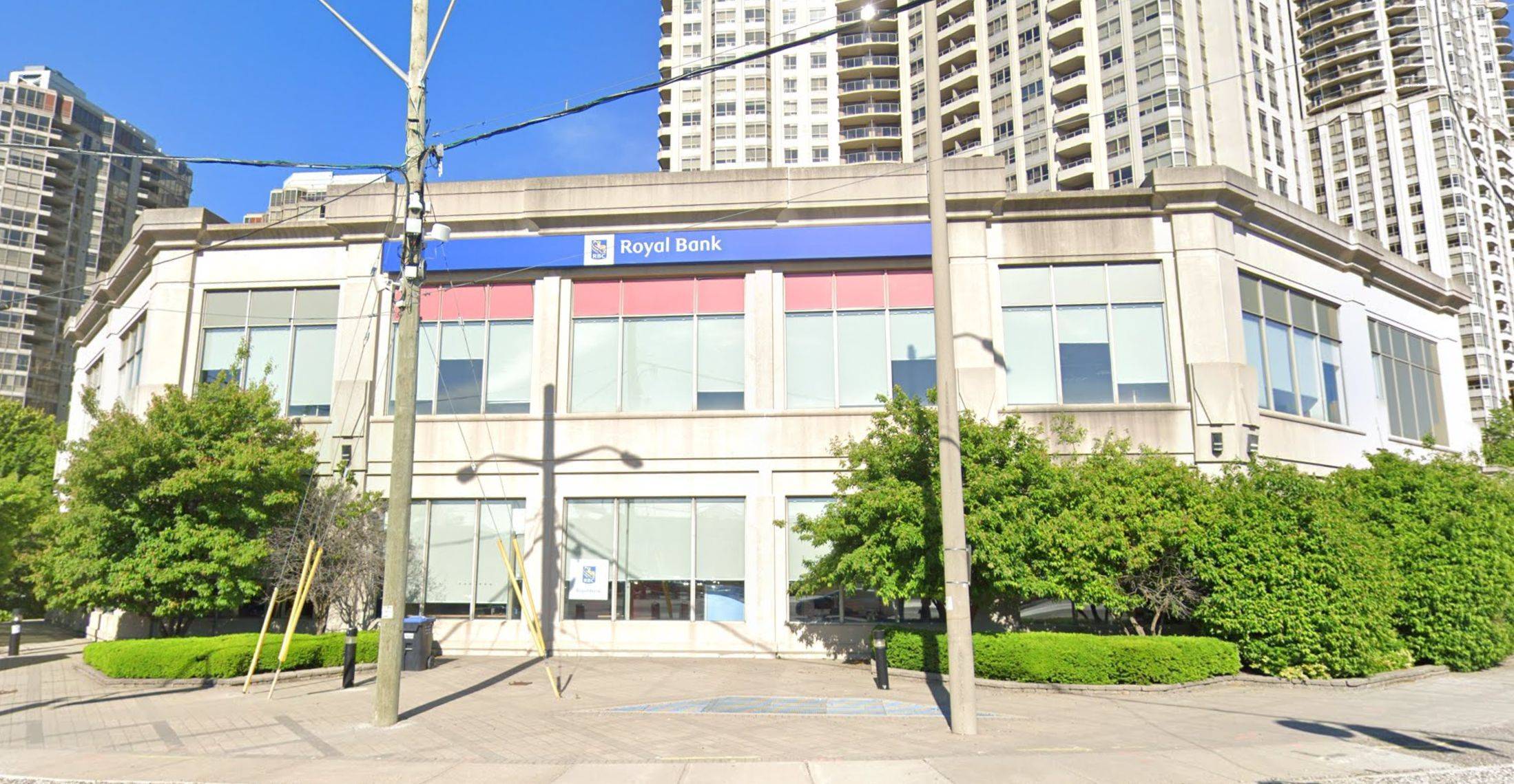 Mississauga, ON L5R 4B1,4550 Hurontario ST