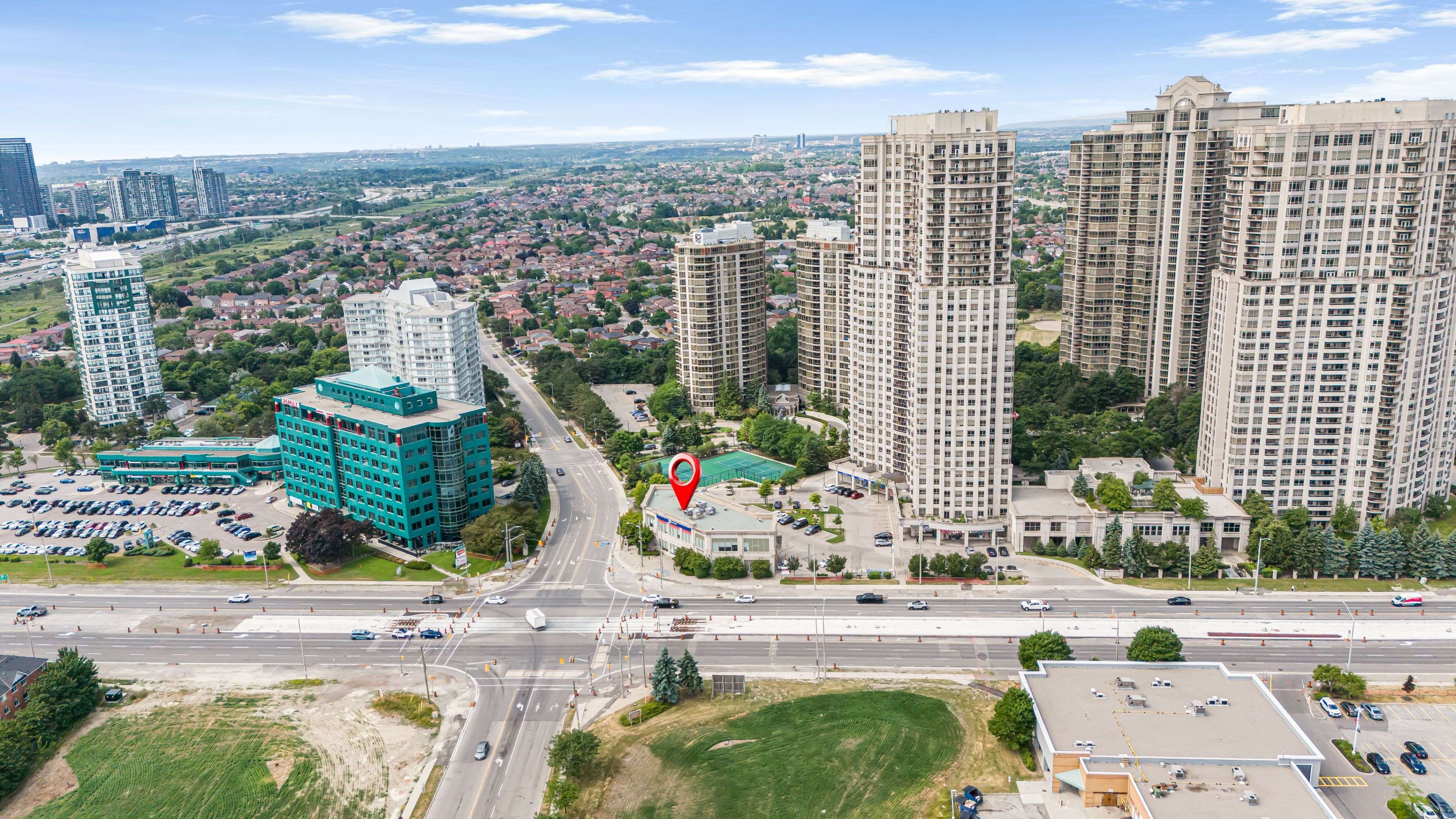 Mississauga, ON L5R 4B1,4550 Hurontario ST
