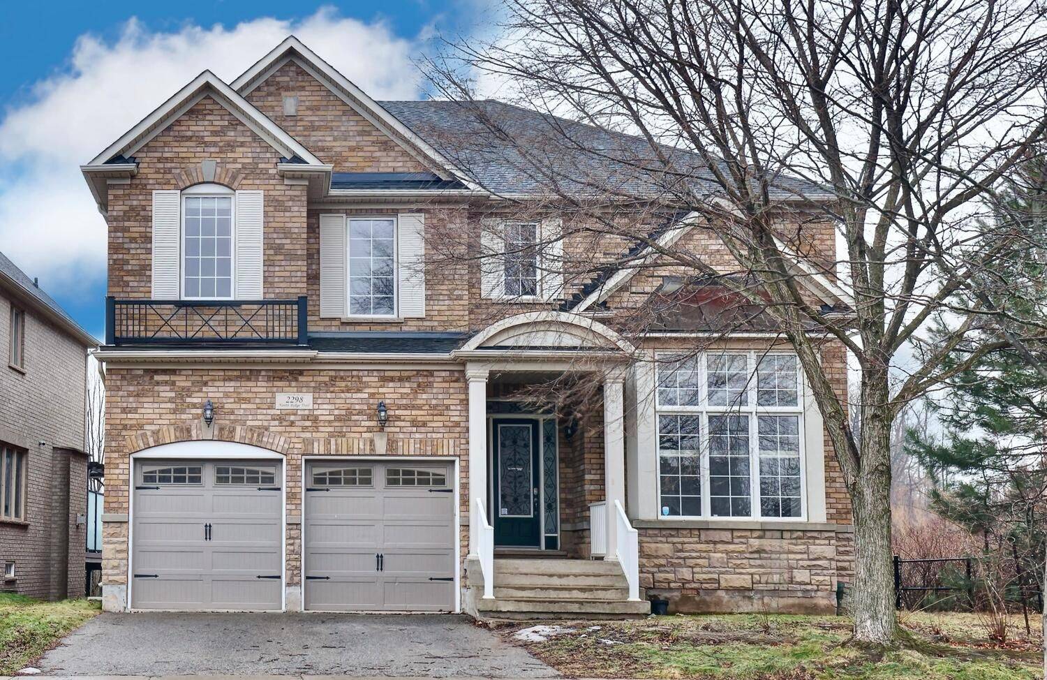 2298 North Ridge TRL, Oakville, ON L6H 0C4