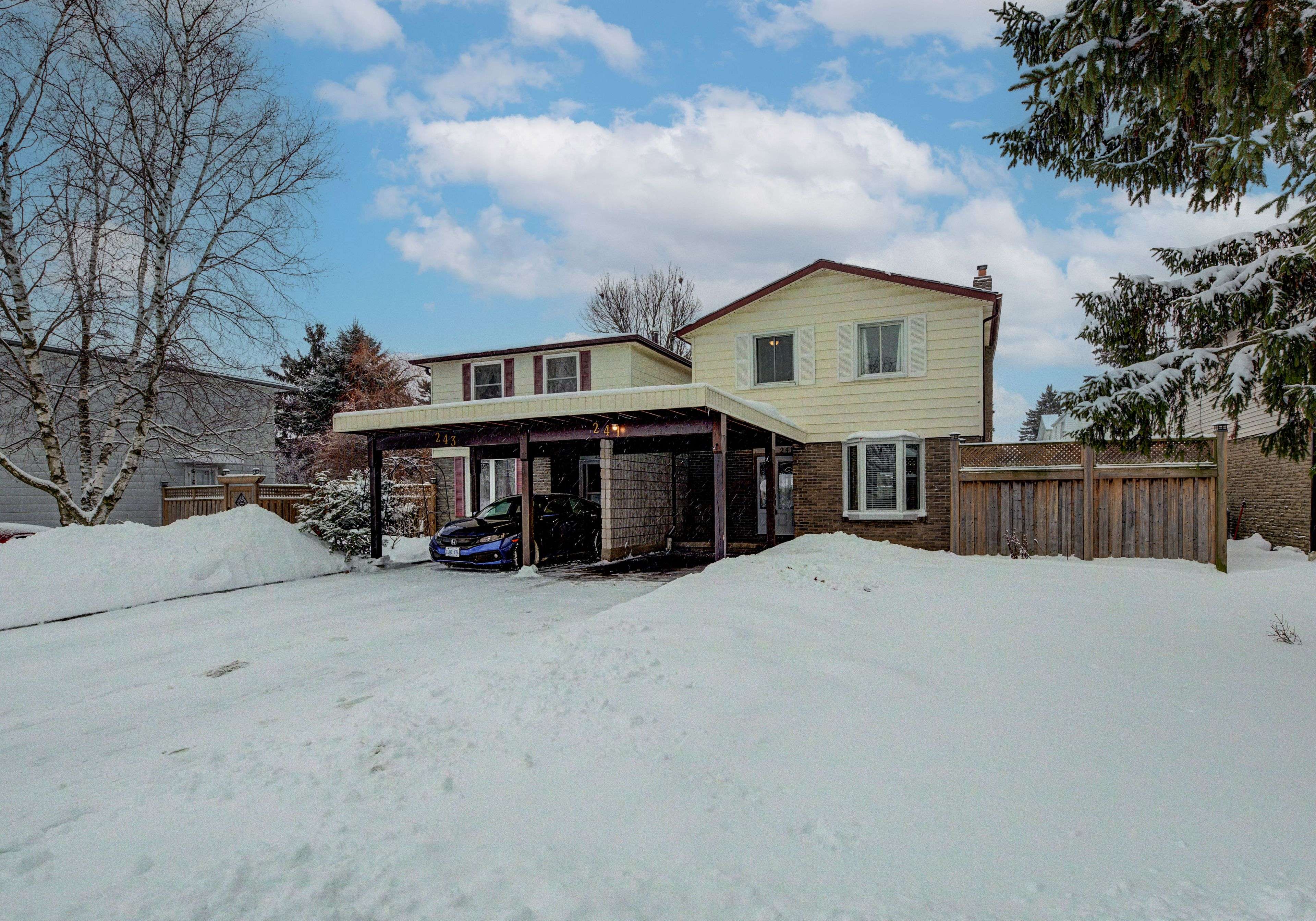 Stratford, ON N5A 3B6,241 Willow ST