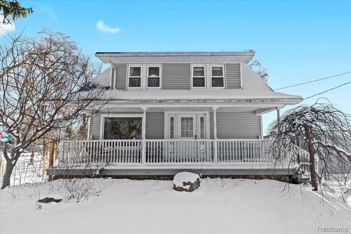 Milford, MI 48380,3901 Lone Tree RD