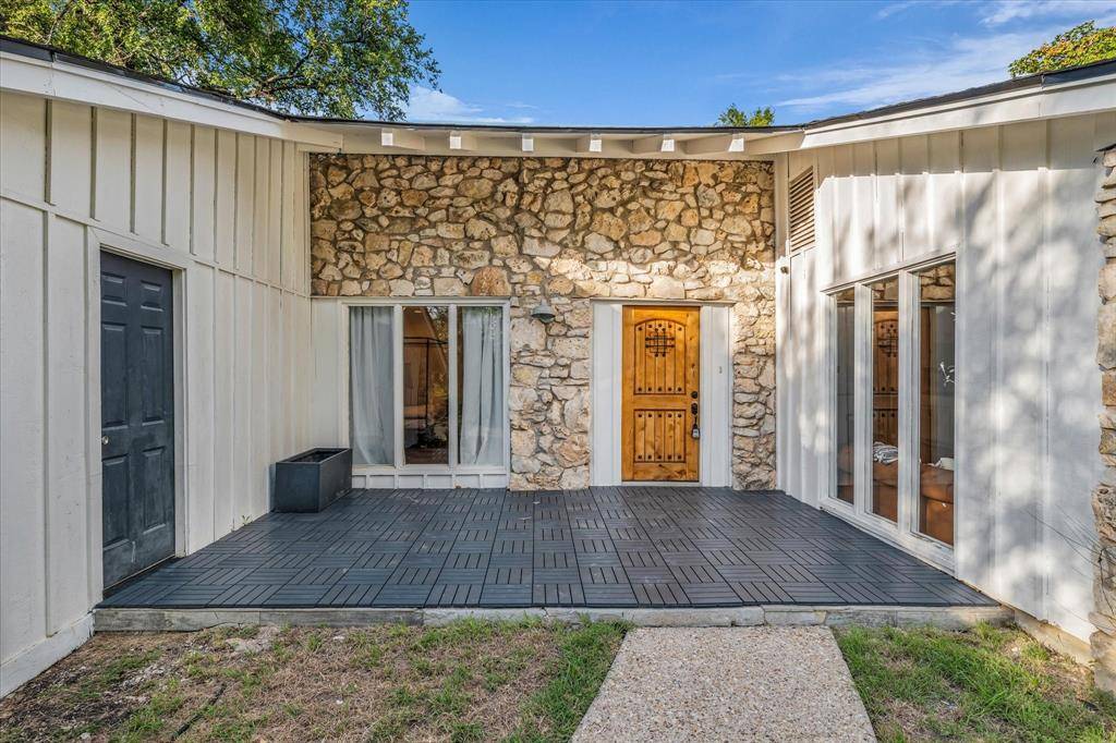 Woodway, TX 76712,8900 Valley Brook Circle