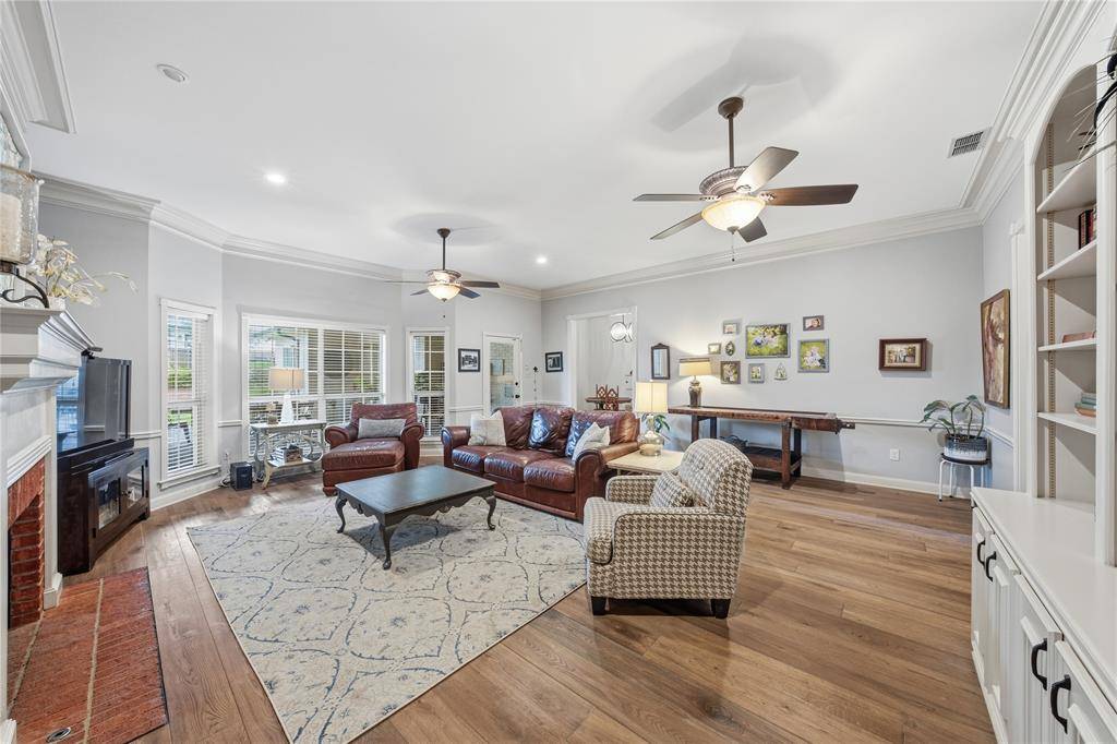 Athens, TX 75751,202 Tanglewood Street