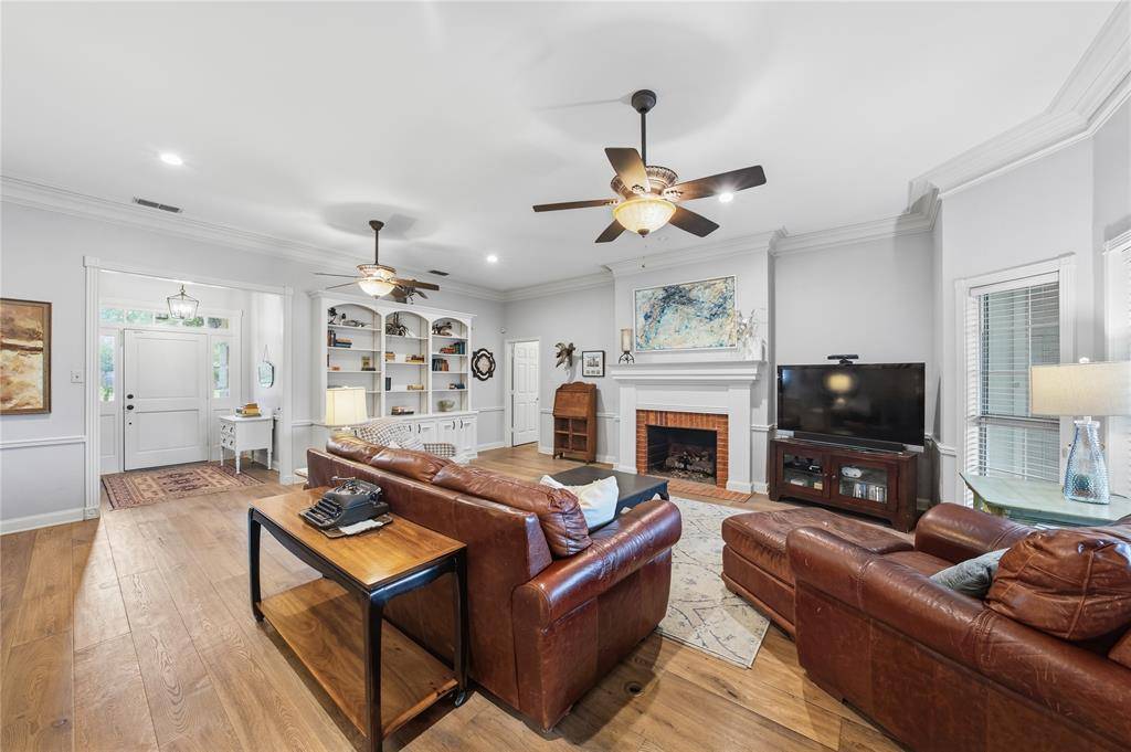 Athens, TX 75751,202 Tanglewood Street