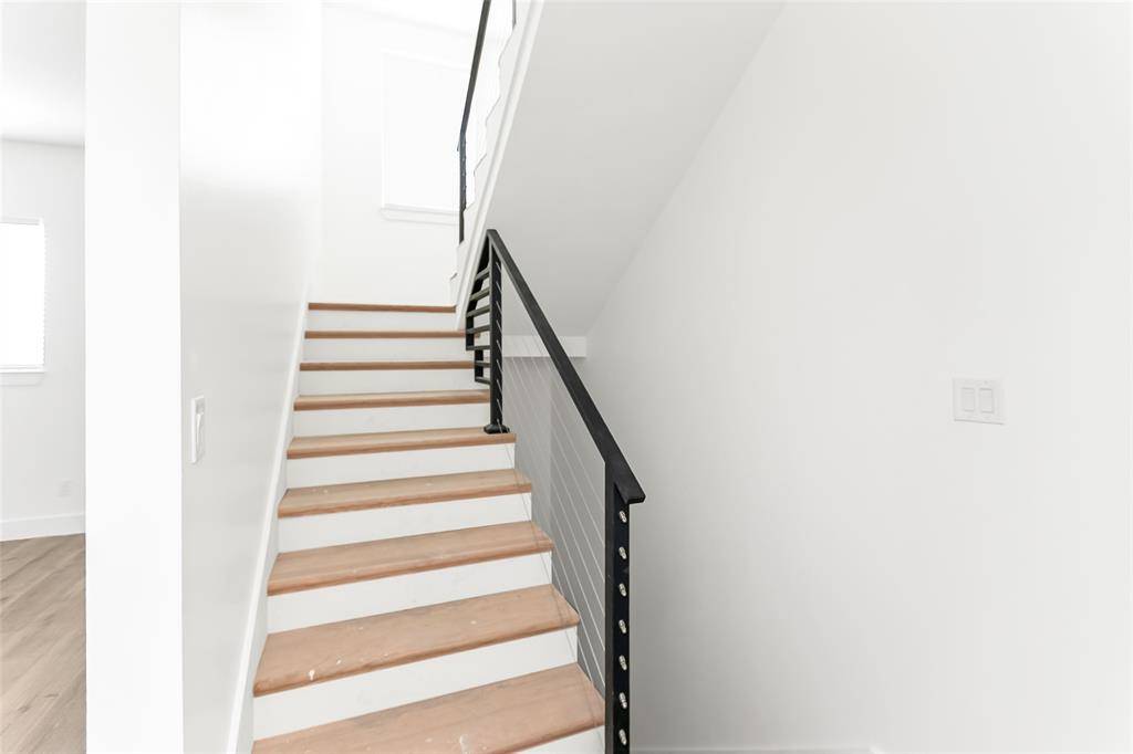 Fort Worth, TX 76102,1105 Poindexter Street #B2