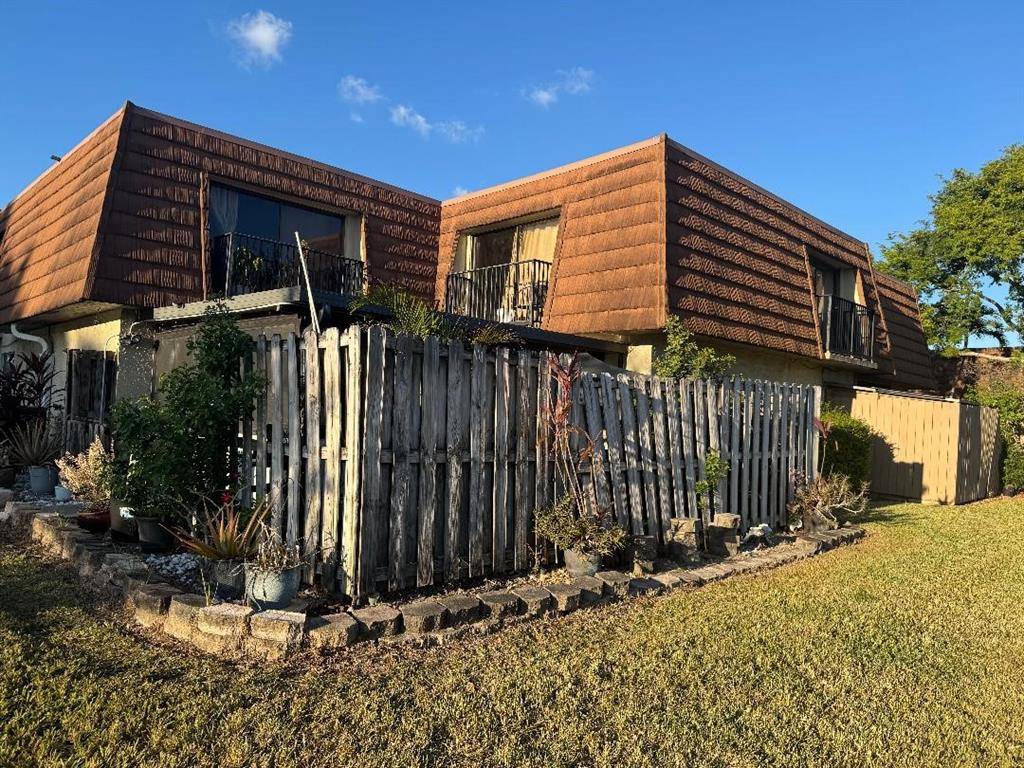 Sunrise, FL 33351,9444 NW 48th St #9444