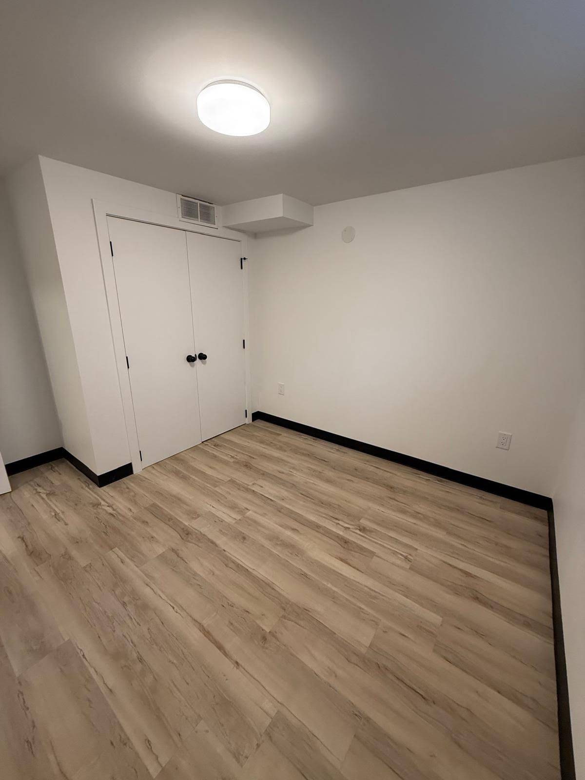 Oakville, ON L6L 4W4,558 Wolsey CRES