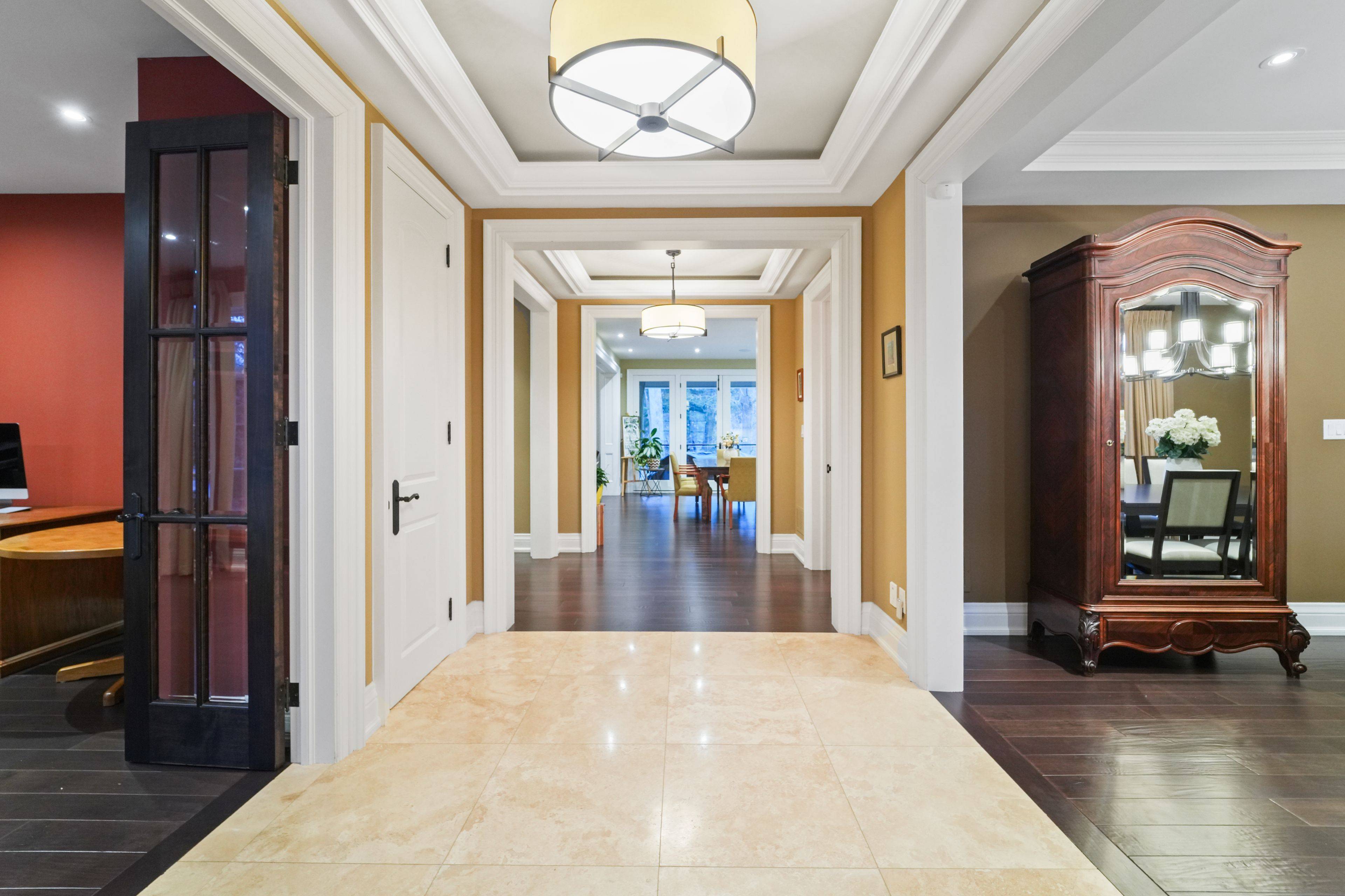 Mississauga, ON L5H 2T6,1286 Woodeden DR