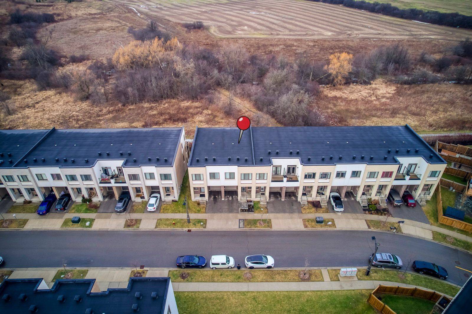 Oakville, ON L6H 0P4,225 Fowley DR