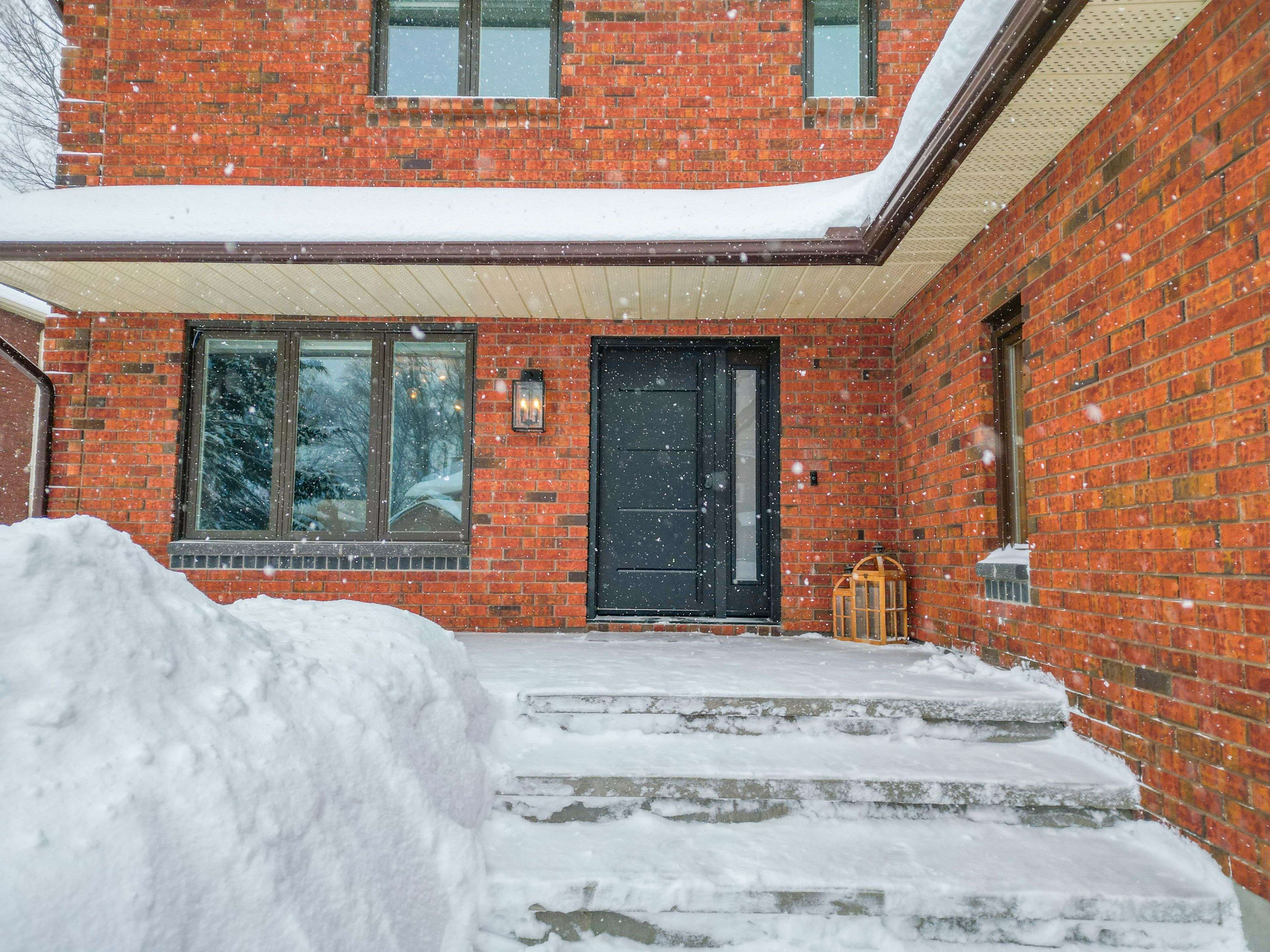 North Bay, ON P1C 1K7,18 CANTERBURY CRES