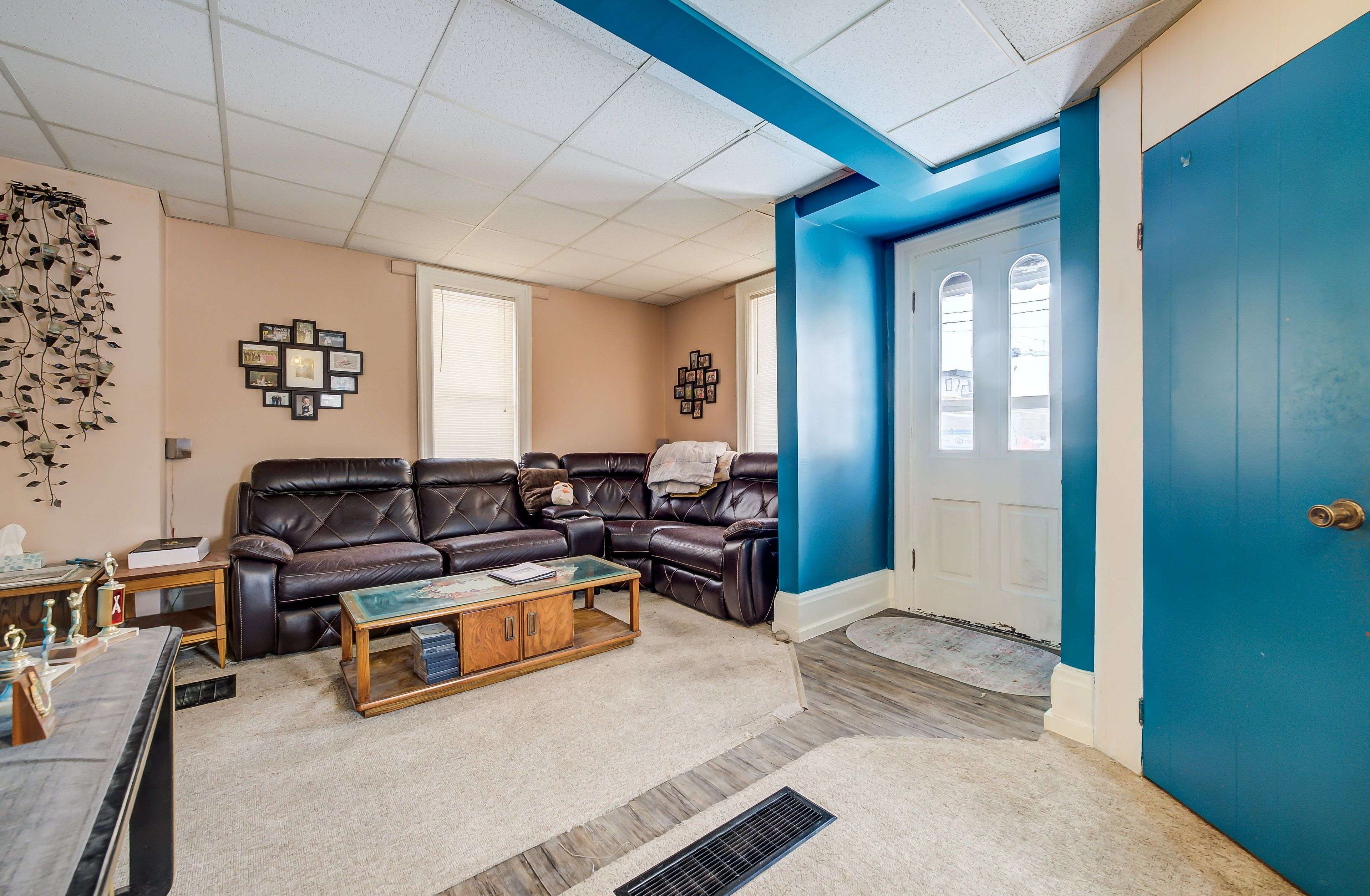 Kitchener, ON N2G 2T2,105 St George ST