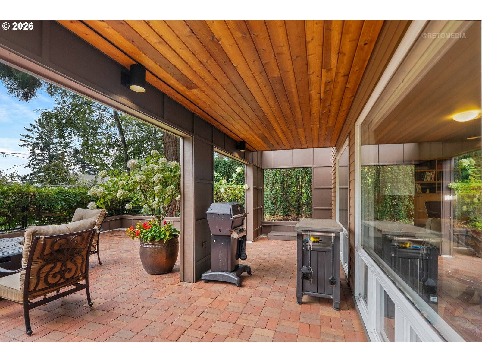 Portland, OR 97239,2801 SW HILLSBORO ST