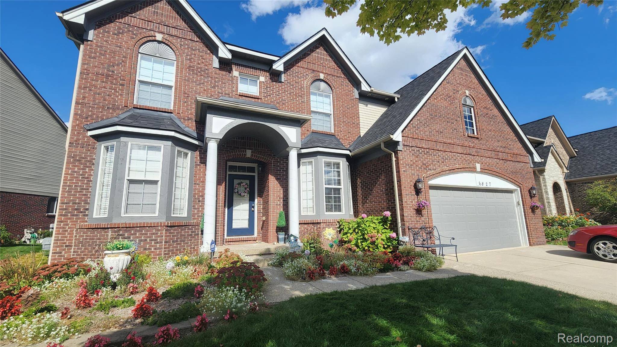 Shelby Twp, MI 48317,6827 Blackwell